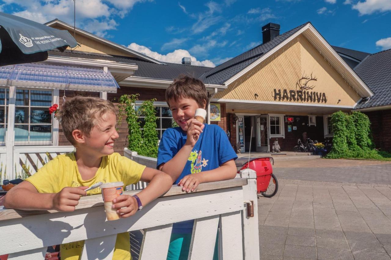 Harriniva Adventure Resort Cabins Muonio Exterior photo